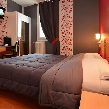 ホテル La Croix Blanche 2*