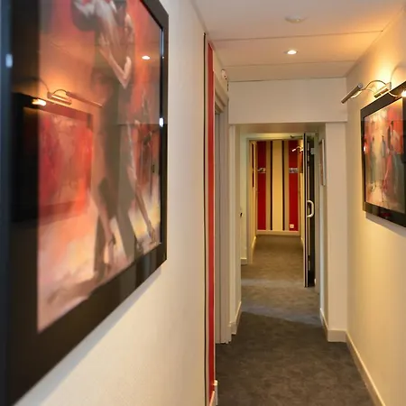 ホテル La Croix Blanche