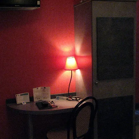 La Croix Blanche 2* タルブ