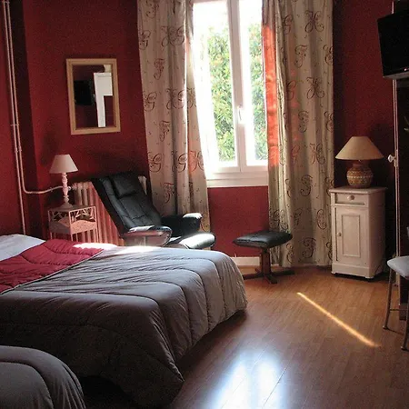 La Croix Blanche ホテル タルブ