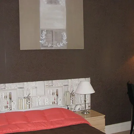 ホテル La Croix Blanche 2*