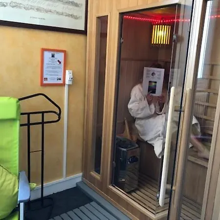 ホテル La Croix Blanche タルブ