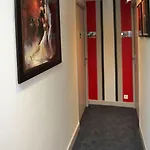 فندق La Croix Blanche 2*