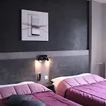 La Croix Blanche تارْب