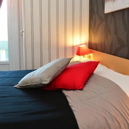 Hotel La Croix Blanche Tarbes