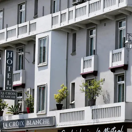 Hotel La Croix Blanche 2*