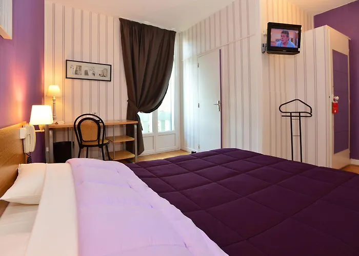 Hotel La Croix Blanche 2*