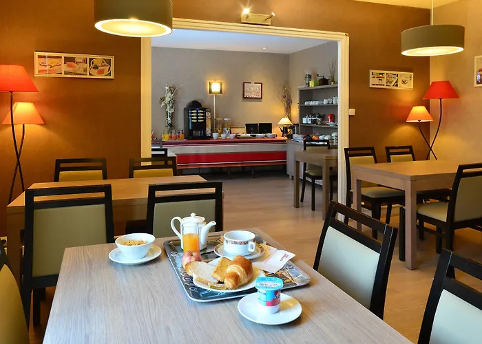 La Croix Blanche Hotel Tarbes