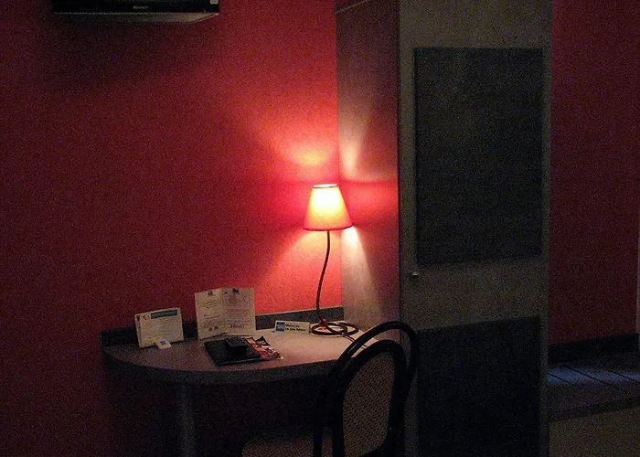 La Croix Blanche 2* Tarbes