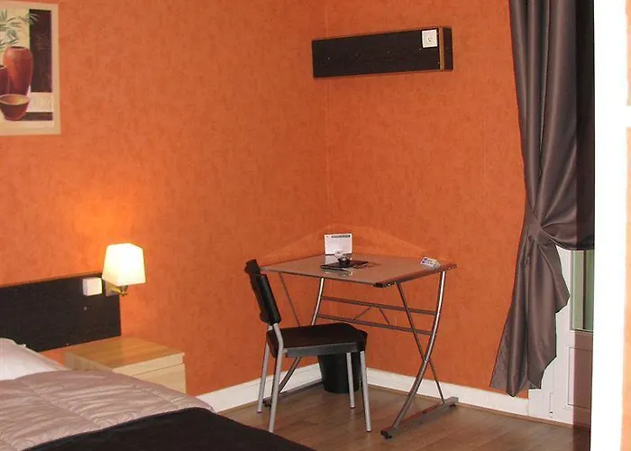 La Croix Blanche Tarbes